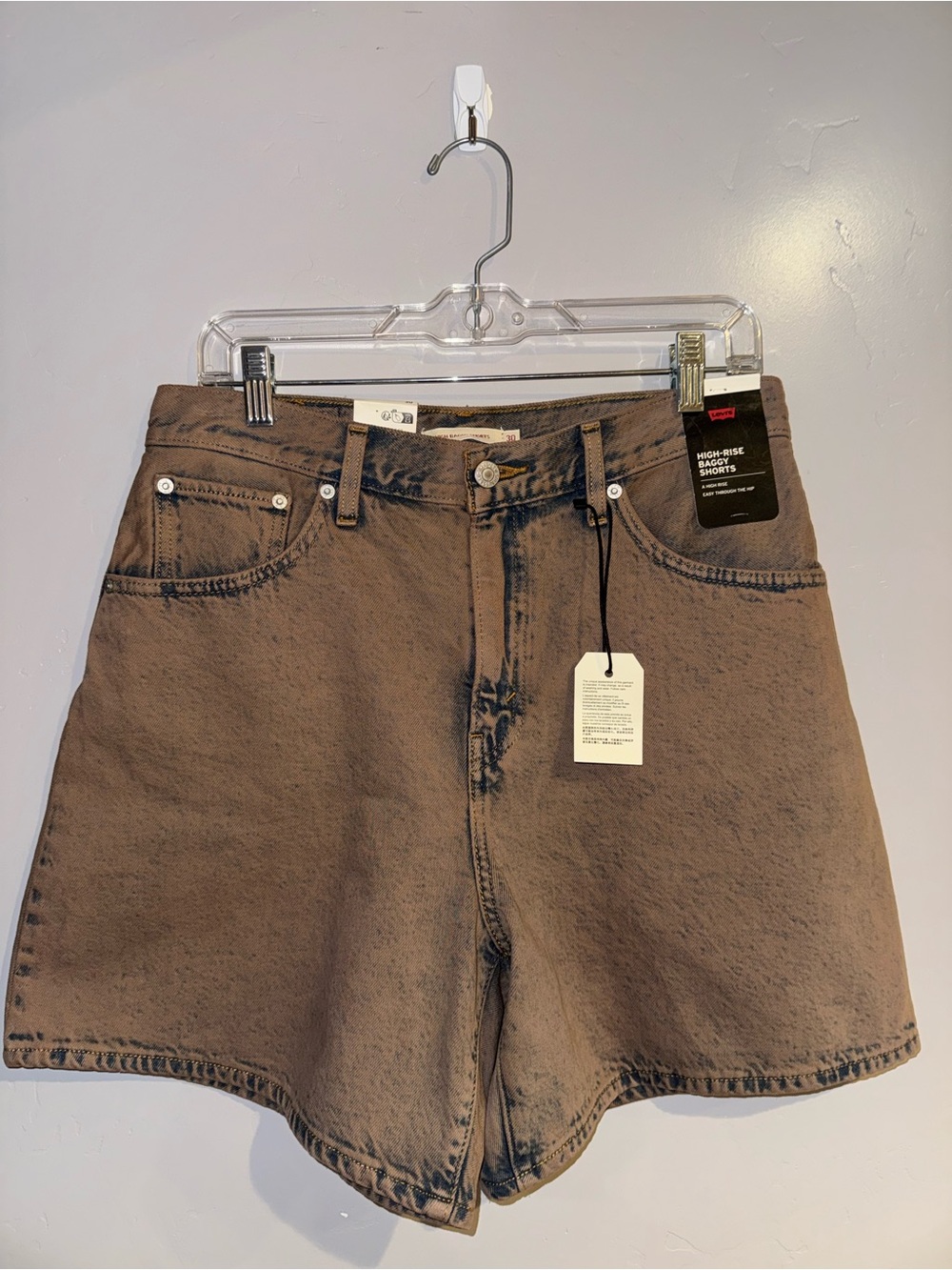 Levi's High-Rise Denim Shorts in Washed Brown
